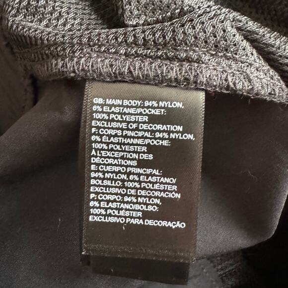 NWOT The North Face Women’s Shorts Sz L - Picture 4 of 6